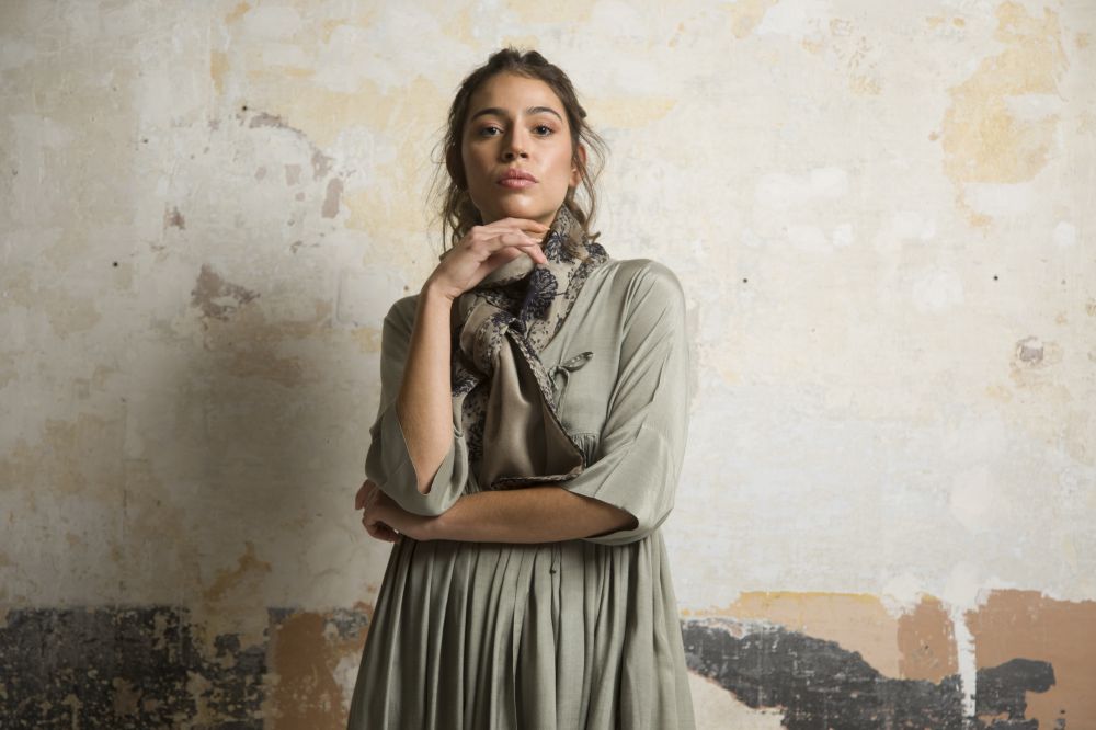 Roshanara Paris Fashion website and online shop