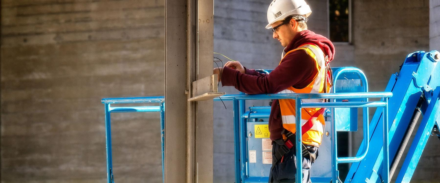 Cherry Picker Hire Enfield, Edmonton, Tottenham London